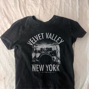 Hollister Black Graphic Tee